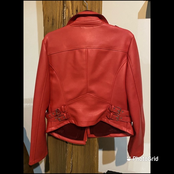 Express - Picture 2 of 3